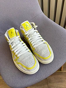 Nike Jordan кросівки жовто-білі - розмір 36 - фото 4