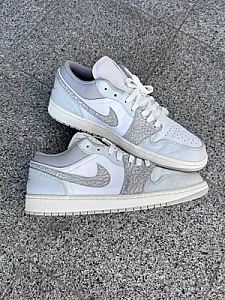 Nike Air Jordan 1 Low Smoke Elephant Grey білі - розмір 47 - фото 2