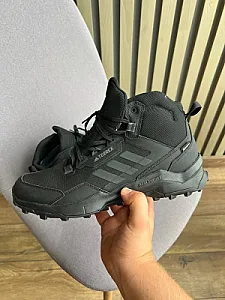 Adidas Terrex черевики чорні - розмір 45 - фото 2
