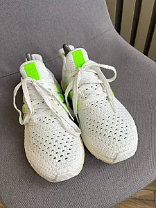 Adidas Ultra Boost кросівки білі - розмір 38 - фото 4