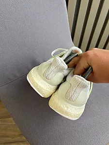 Adidas Ultra Boost кросівки білі - розмір 38 - фото 5