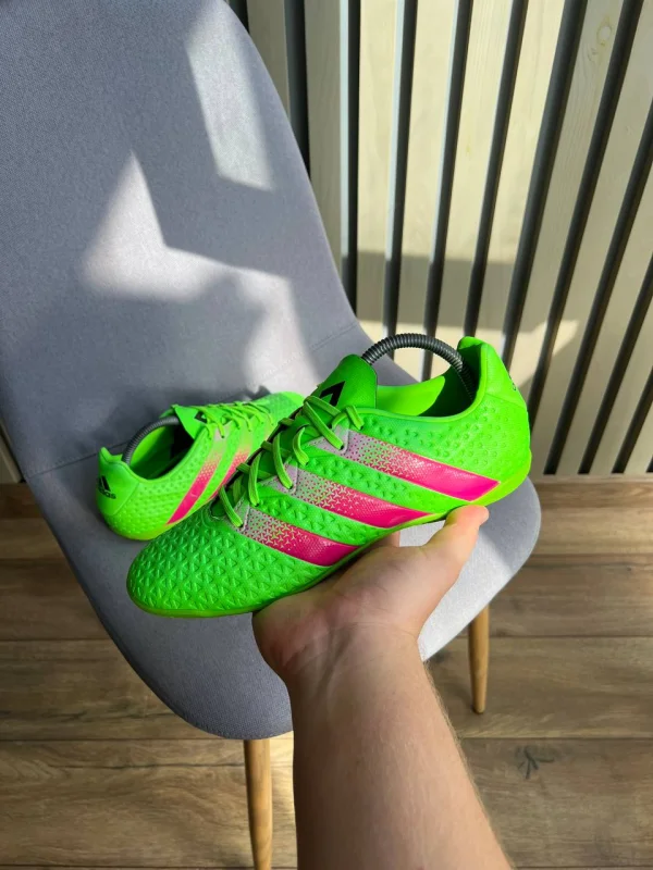 Adidas футбольні кросівки зелено-рожеві - розмір 42