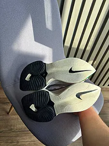 Nike Air Zoom Alphafly NEXT% кросівки білі - розмір 46 - фото 6
