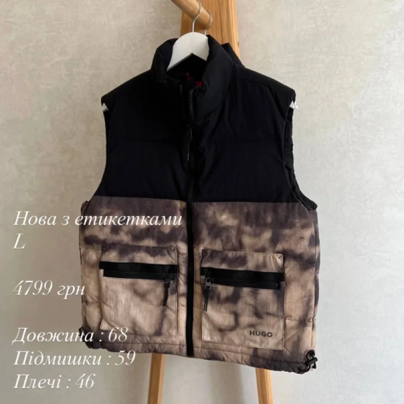 Hugo Boss Hugo жилетка чорна з коричнево-бежевим принтом - розмір L