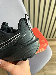 Puma кросівки для бігу чорні - розмір 40 - фото 2