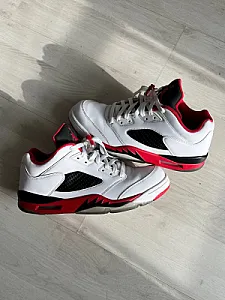 Nike Air Jordan 5 Low Fire Red білі - розмір 42 - фото 1
