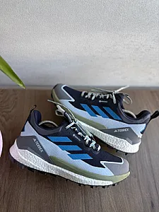 Adidas Terrex Free Hiker 2.0 Low Gore-Tex - розмір 44 - фото 2