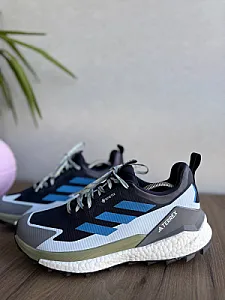Adidas Terrex Free Hiker 2.0 Low Gore-Tex - розмір 44 - фото 3