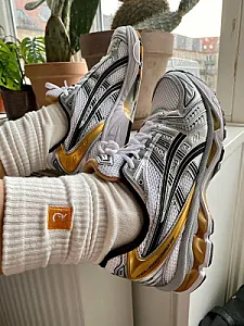 Asics Gel-Kayano 14 White/Pure Gold - розмір 40 - фото 9