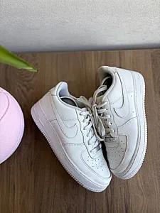 Nike Air Force 1 Low White - розмір 38 - фото 2