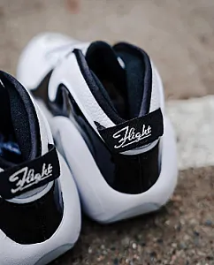 Nike Air Zoom Flight 95 білі - розмір 38 - фото 4
