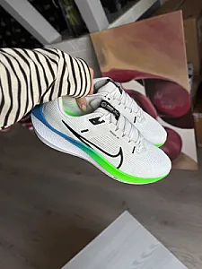 Nike Pegasus 40 білі - розмір 47 - фото 2