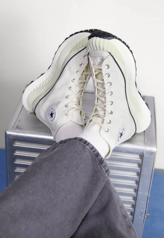 Converse Chuck 70 At-Cx Hi бежеві - розмір 41