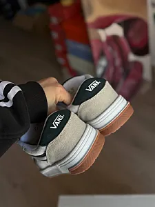 Vans Hylane Tri-Tone кремові - розмір 45 - фото 6
