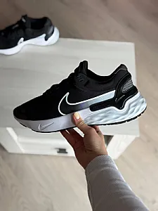 Nike Renew Run 3 чорні - розмір 42 - фото 1