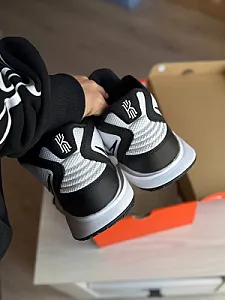 Nike Kyrie Infinity TB біло-чорні - розмір 48 - фото 4