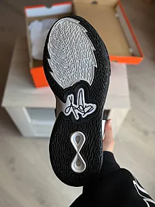 Nike Kyrie Infinity TB біло-чорні - розмір 48 - фото 7
