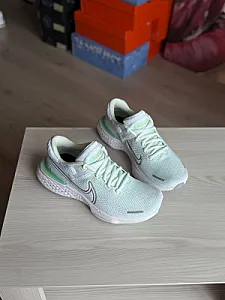 Nike ZoomX Invincible Run Flyknit 2 м'ятно-білі - розмір 42 - фото 2