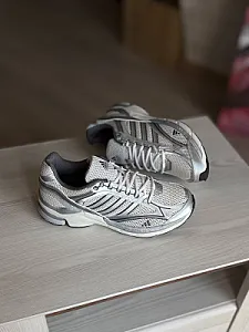 Adidas Spiritain 2000 сріблясті - розмір 45 - фото 6