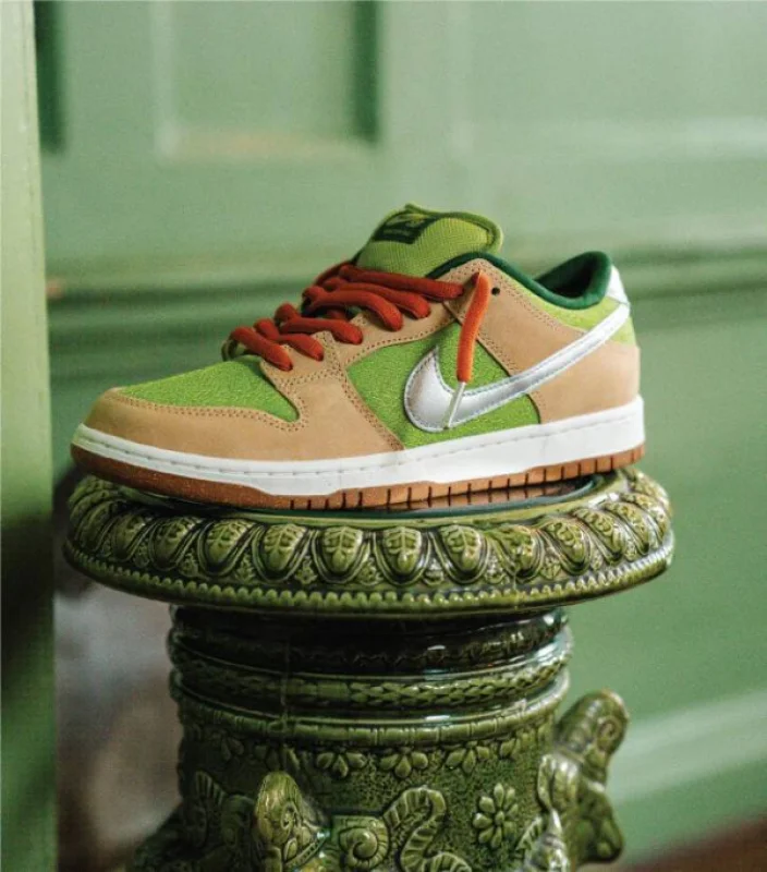 Nike SB Dunk Low Pro Escargot Sail Alabaster Mean Green - розмір 44