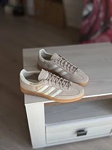 Adidas Handball Spezial бежеві - розмір 42 - фото 4