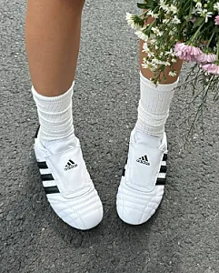 Adidas Taekwondo Originals білі - розмір 39 - фото 5