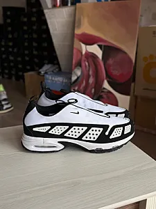 Nike Air Max SNDR чорно-білі - розмір 45 - фото 6