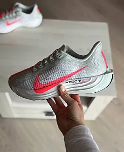 Nike Air Zoom Pegasus Plus білі - розмір 47 - фото 4