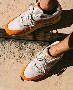 Nike Air Max 1 Magma Orange біло-помаранчеві - розмір 42 - фото 4