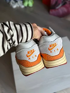 Nike Air Max 1 Magma Orange біло-помаранчеві - розмір 42 - фото 7