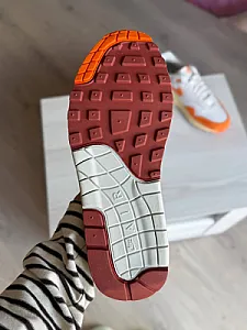 Nike Air Max 1 Magma Orange біло-помаранчеві - розмір 42 - фото 8