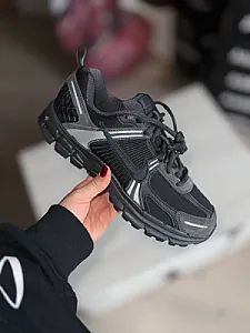 Nike Zoom Vomero 5 чорні - розмір 38 - фото 4