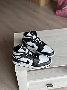 Nike Air Jordan 1 чорно-білі - розмір 44 - фото 4