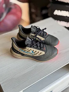 Nike Air Winflo 9 Shield чорні - розмір 39 - фото 4