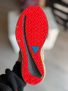 Nike Air Winflo 9 Shield чорні - розмір 39 - фото 7