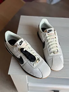 Nike Cortez білі - розмір 44 - фото 4