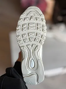 Nike Air Max 97 сірі - розмір 41 - фото 7