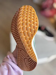 Nike Vomero 16 чорні - розмір 44 - фото 5