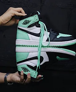 Nike Air Jordan 1 чорні з м'ятним - розмір 42 - фото 2