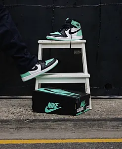 Nike Air Jordan 1 чорні з м'ятним - розмір 42 - фото 4