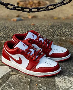Nike Air Jordan 1 Low SE червоно-білі - розмір 45 - фото 2