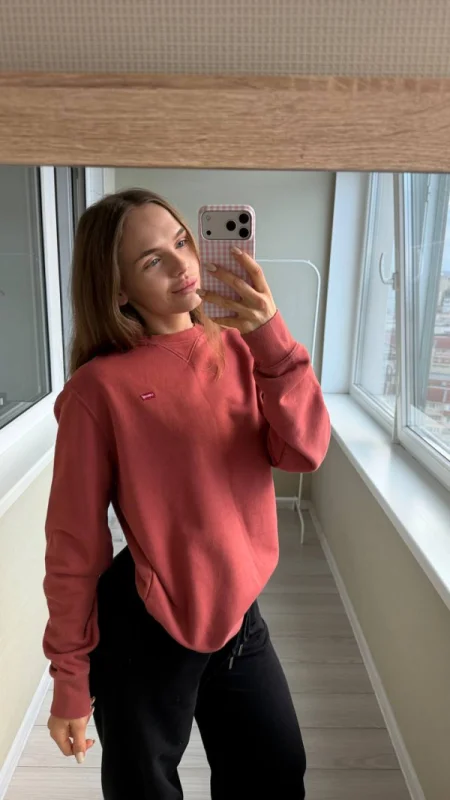 Levi's світшот теракотовий - розмір S