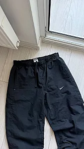 Nike джогери чорні - розмір S - фото 9