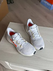 Nike Zoom Pegasus 41 білі - розмір 45 - фото 6
