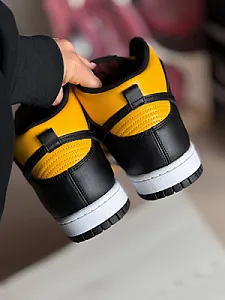 Nike Dunk Retro чорно-жовті - розмір 44 - фото 6