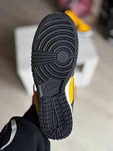 Nike Dunk Retro чорно-жовті - розмір 44 - фото 8