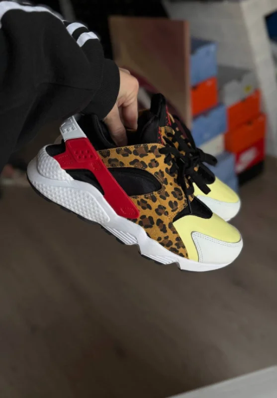 Nike Air Huarache Multi різнокольорові - розмір 41