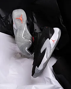 Nike Air Jordan Luka 2 Bred Black чорні - розмір 49 - фото 1