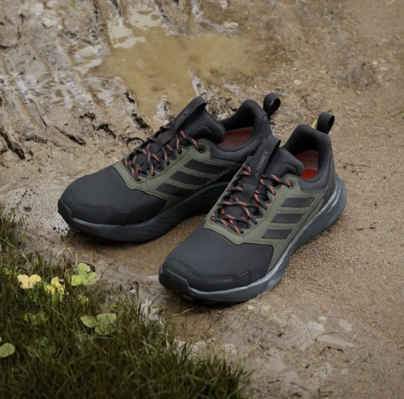 Adidas Terrex Tracefinder 2 Clima чорно-оливкові - розмір 43