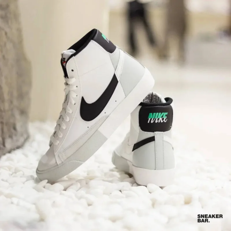 Nike Blazer Mid 77 SE білі - розмір 41